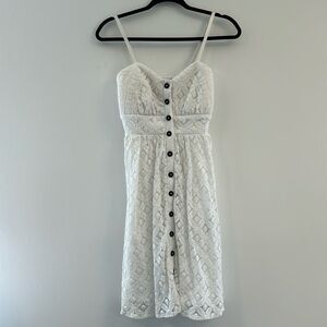 NEW Beautiful Guess White Lace Dress.